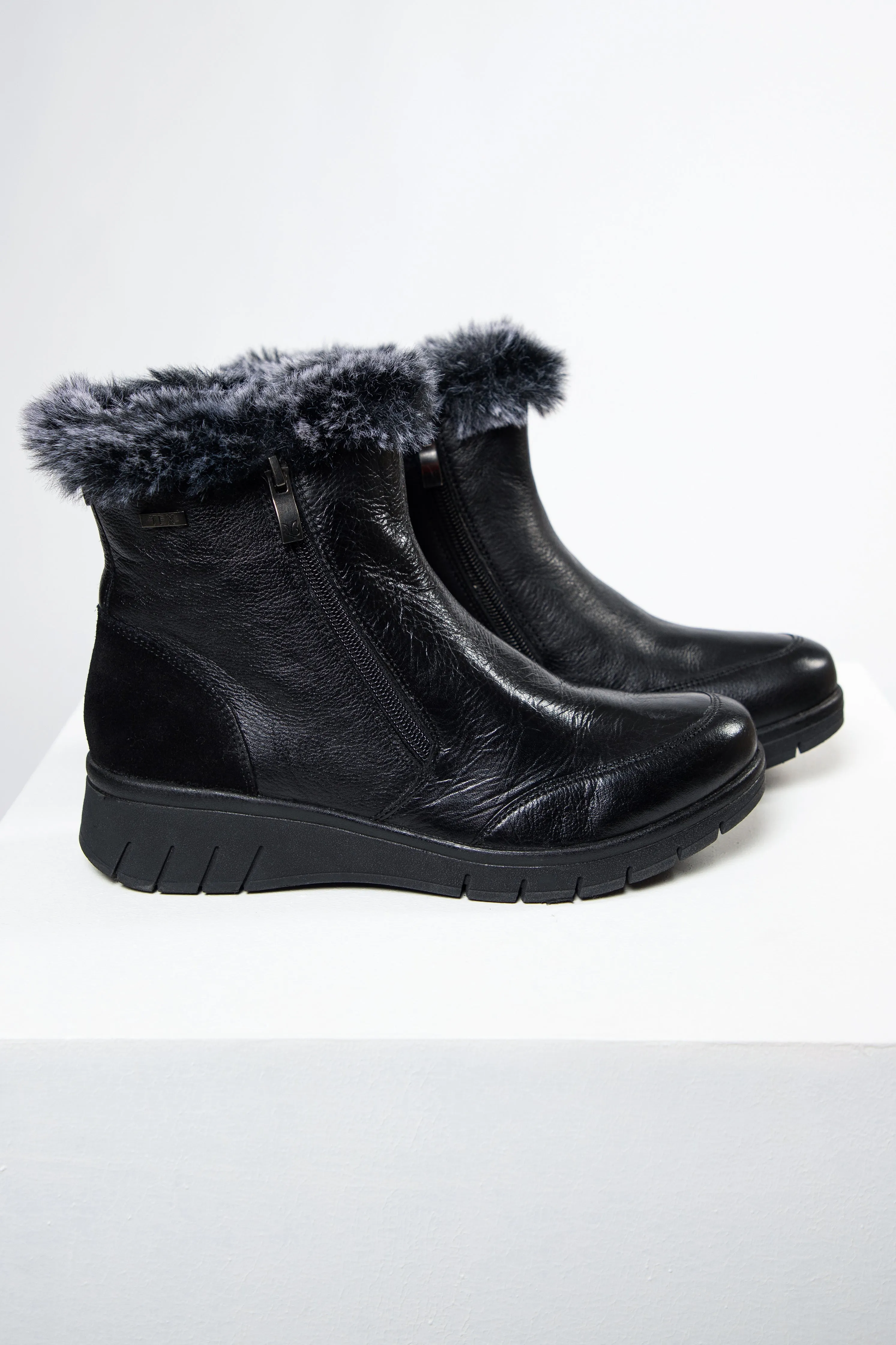 Brussels Glide fur boots Grey