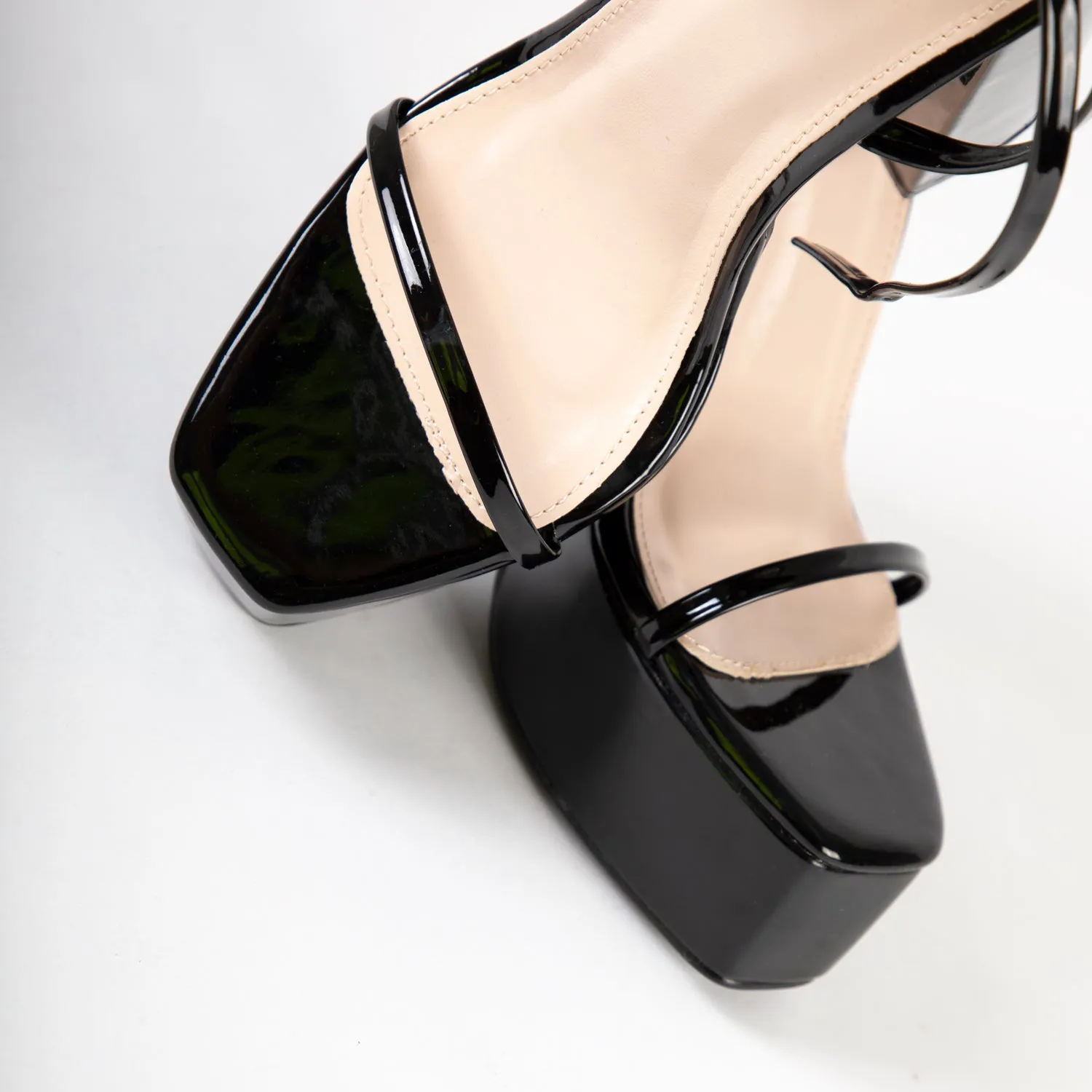 RAID Minty Platform Heel in Black