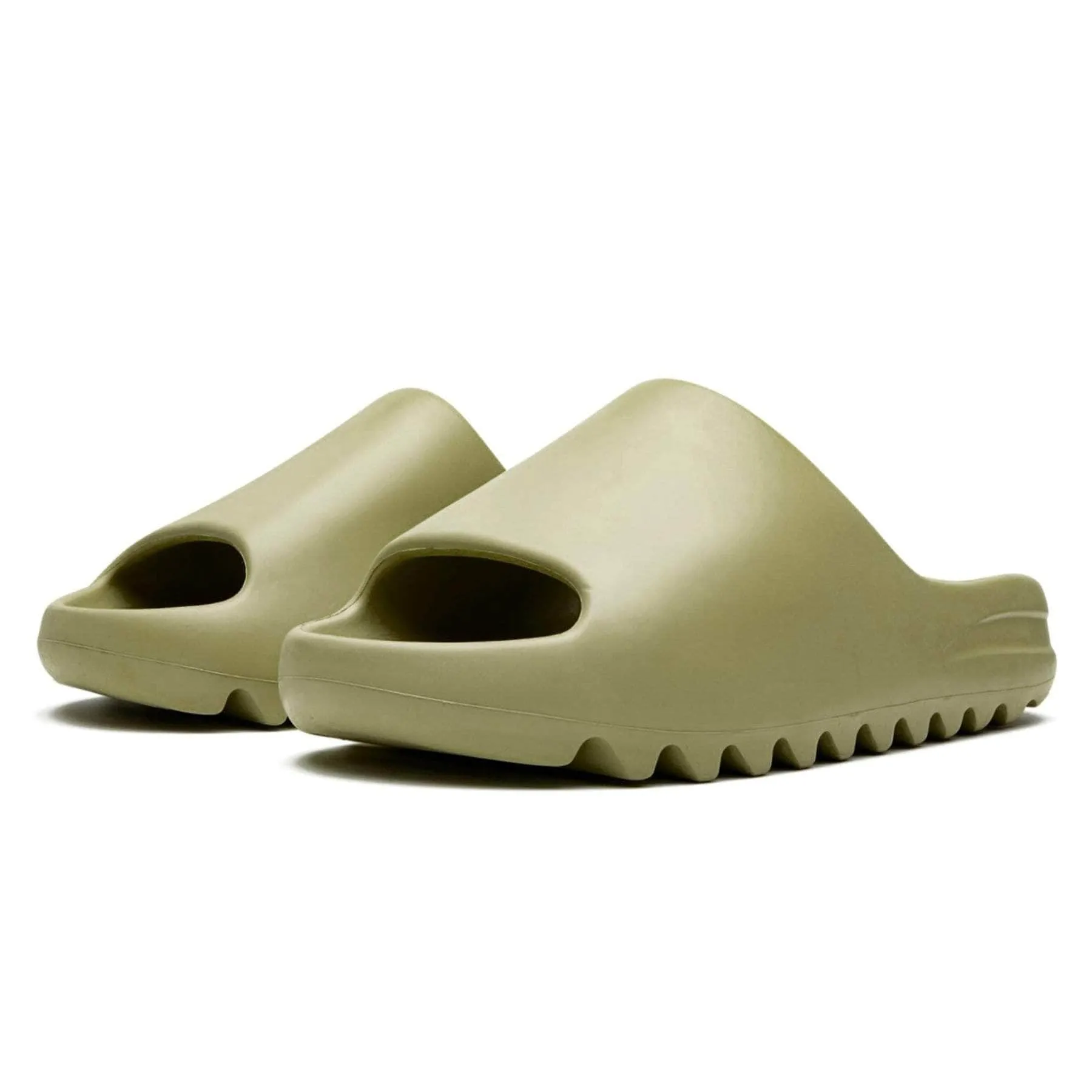 YEEZY SLIDES RESIN